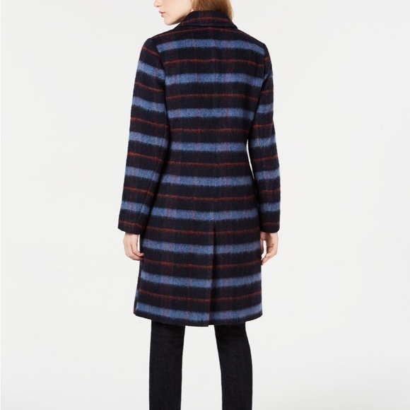 BCBG Plaid Coat - Picture 3 of 8